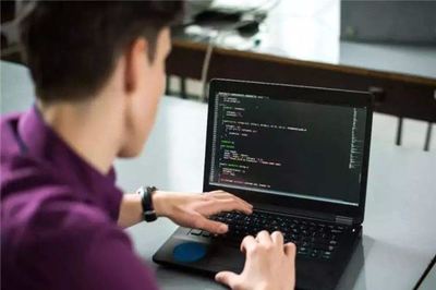 十大潜力职业排行榜 程序员在榜，第二在全球都受到尊敬